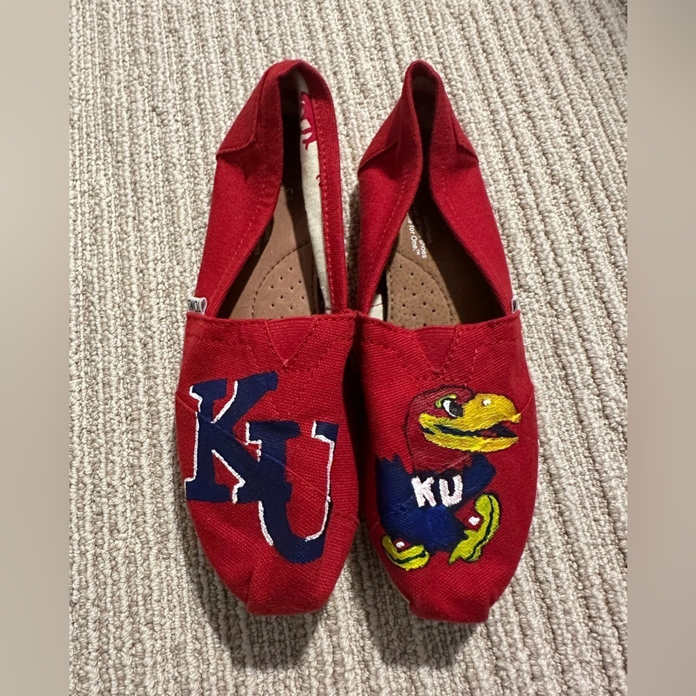 Hand Painted Red University Of Kansas Toms Shoes - Picture 1 of 7
